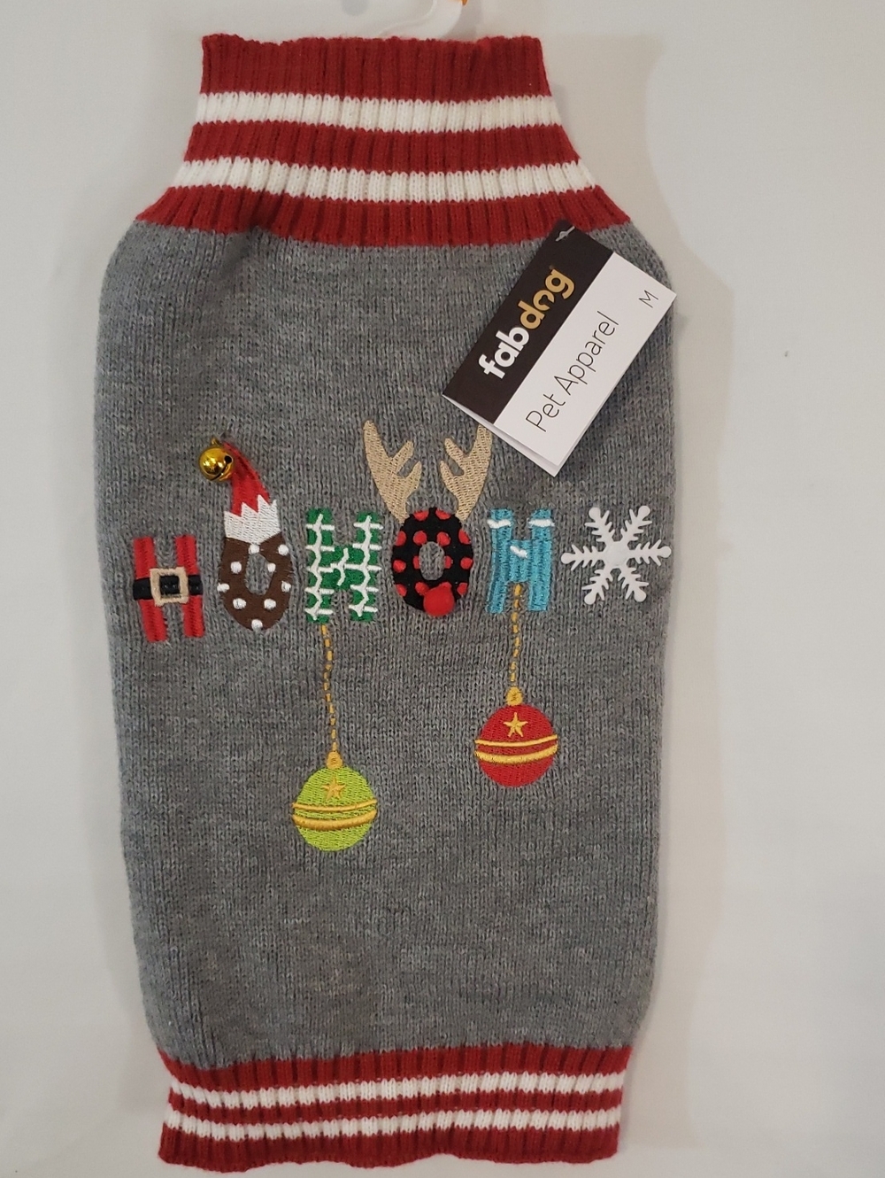 Fabdog NWT Dog Apparel Gray Sweater with Embroidered "Ho Ho Ho" Design